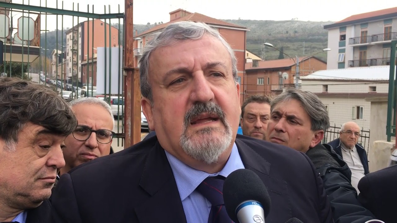 video:Dal Mise alla Regione al Comune di Manfredonia: Chi decide su Energas?