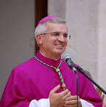 Mons. Castoro: "Pregate anche per me, ne ho davvero bisogno"
