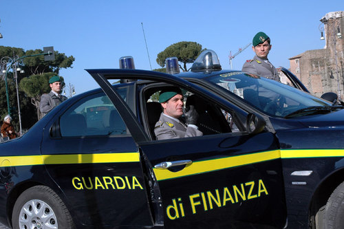 Guardia di Finanza: al setaccio strutture turistiche manfredoniane