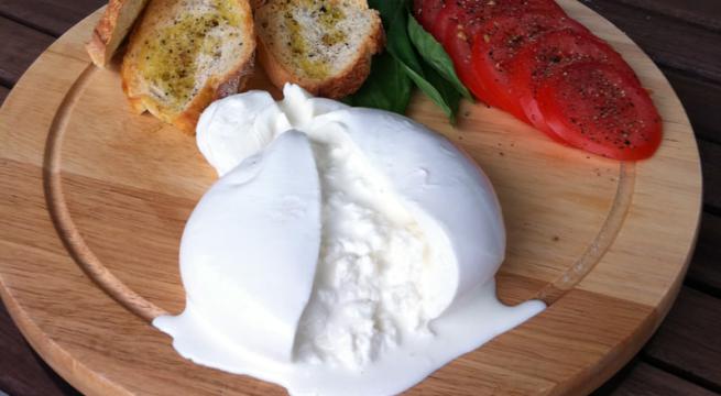 Burrata, vendite aumentate del 17,5%: boom all’estero