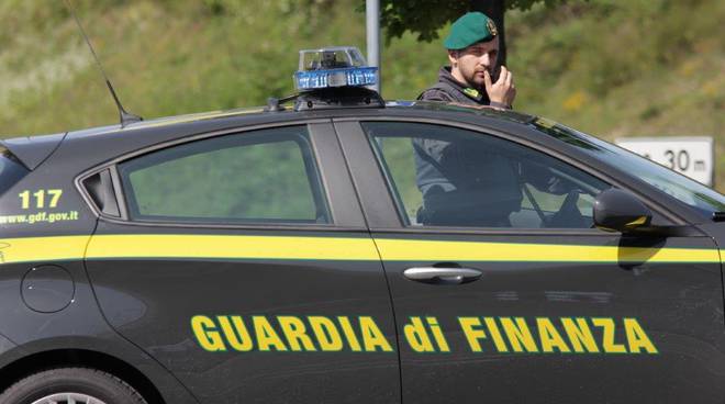 Manfredonia. Blitz Guardia Finanza: scoperti 20 lavoratori nero