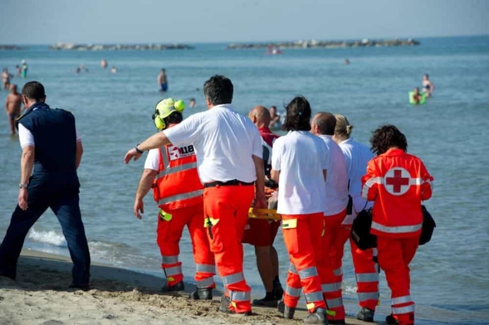 Vieste, malore in mare: muore uomo a largo del lungomare Europa „