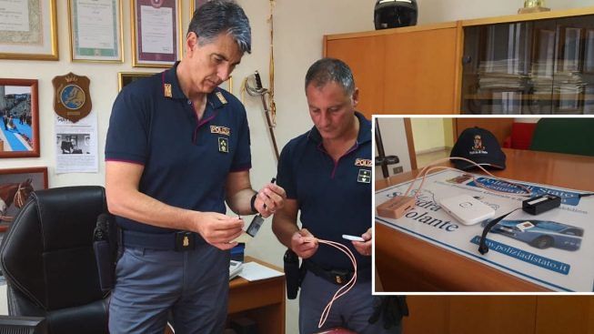 Patenti truccate, blitz alla Motorizzazione di Foggia. Beccati dispositivi wifi per risposte