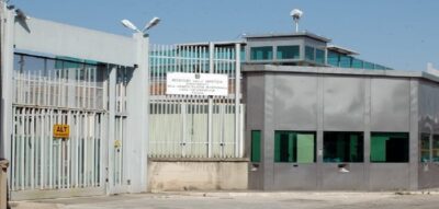 Trovati ben 11 cellulari nel carcere di Foggia